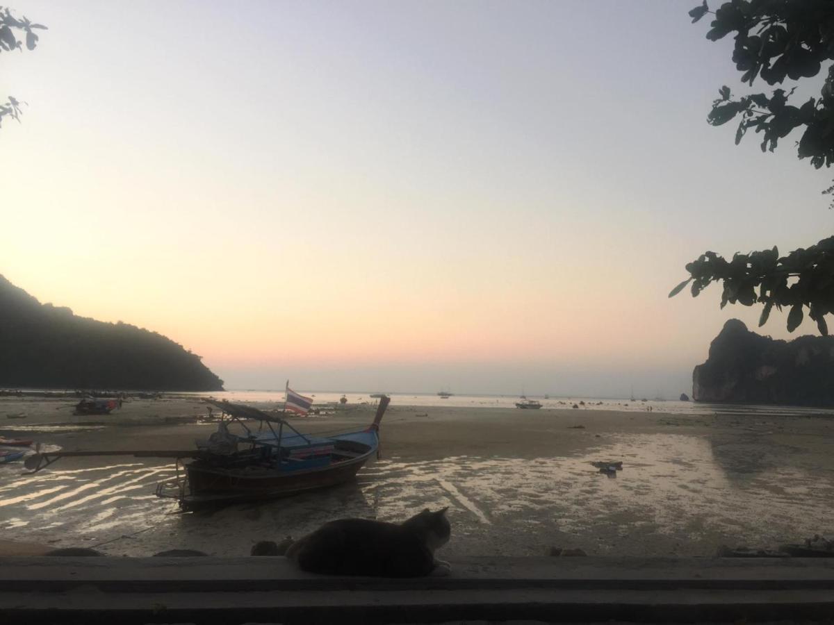 Dee Dee Sea Front Hostel Νησί Phi Phi Εξωτερικό φωτογραφία